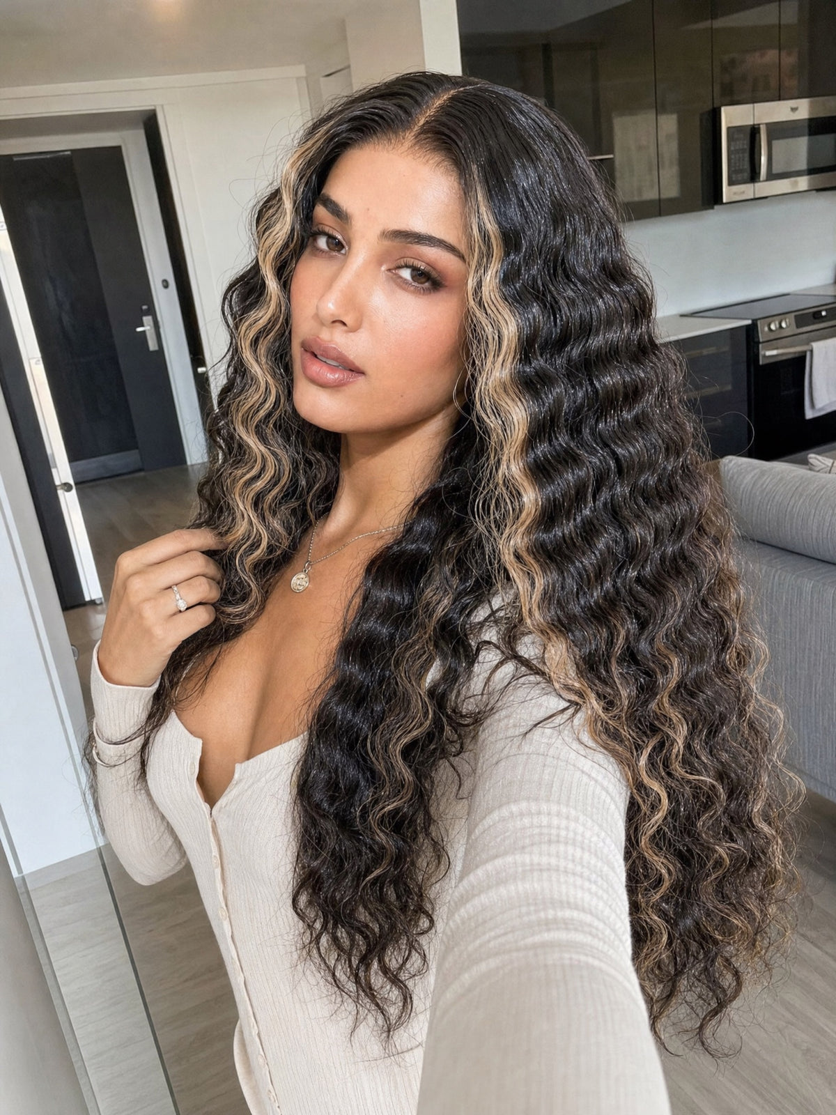 Golden Tide glueless wig