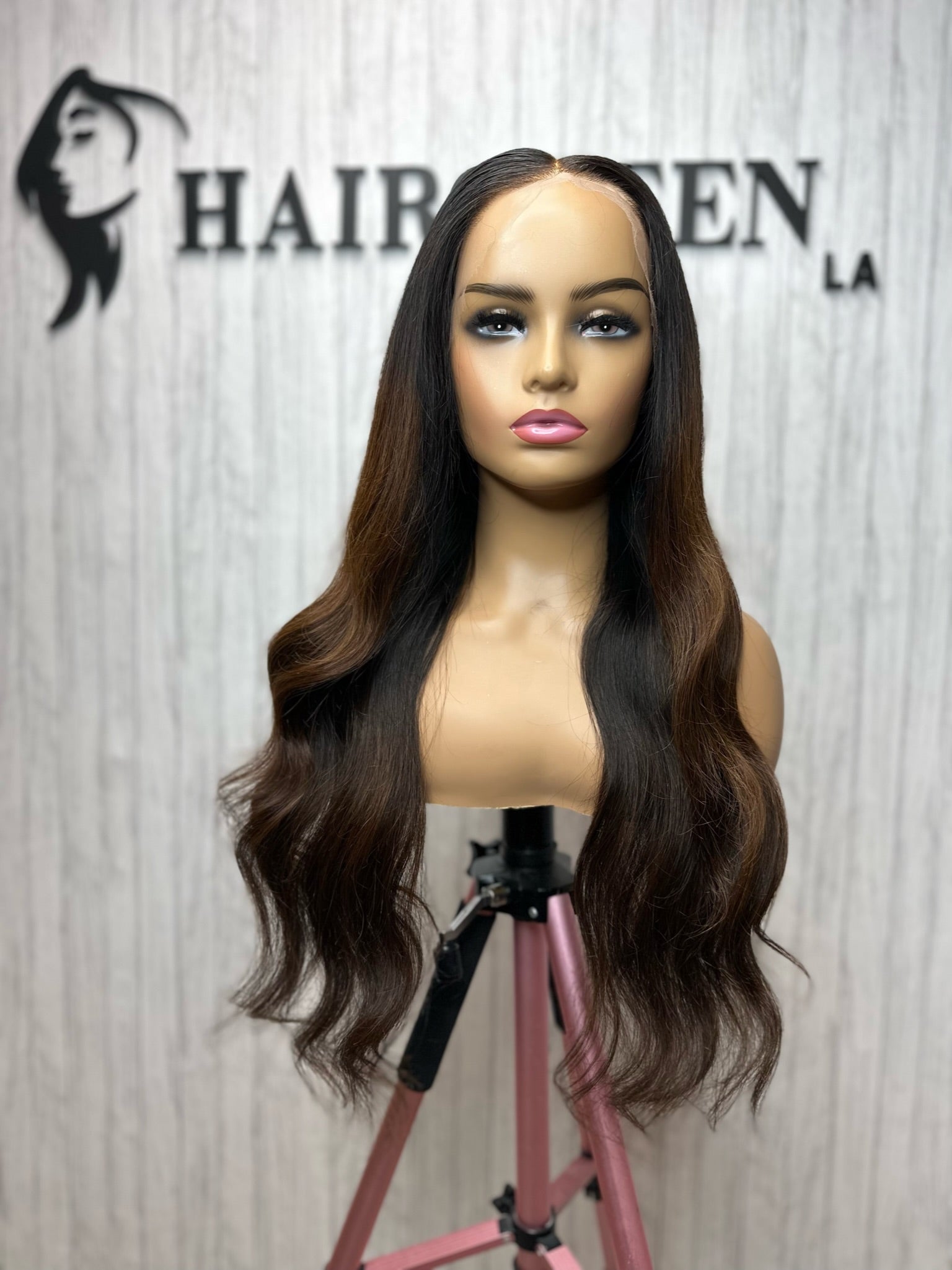 Hair Queen LA 100 Human Hair Wigs Extensions Salon Services