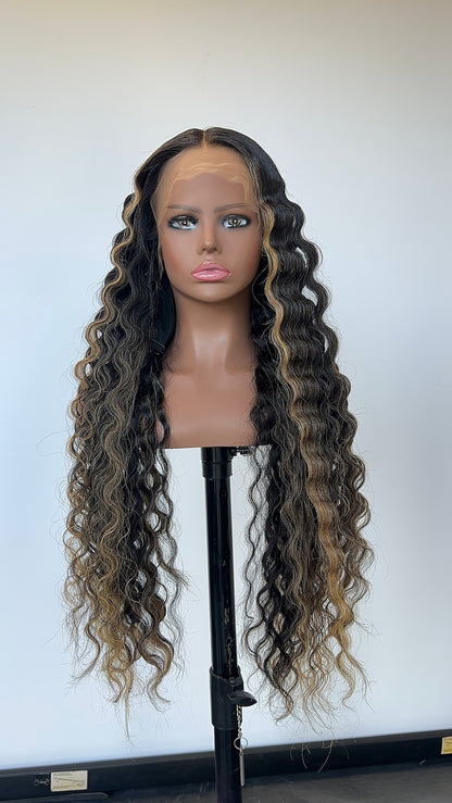 Golden Tide Lace Wig