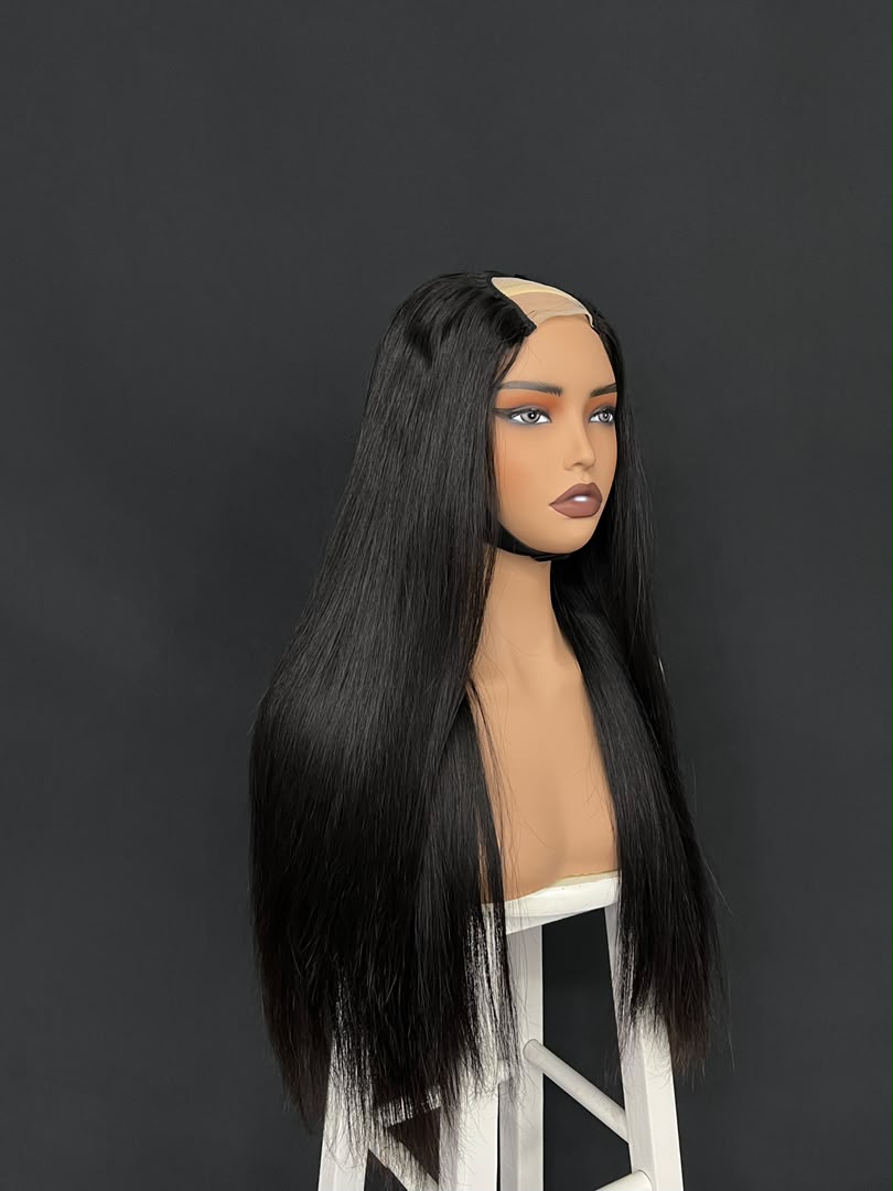 Straight U-part wig with long black straight hair and beige U-part opening