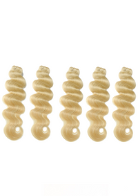 Light blonde wavy hair bundles, five-piece set