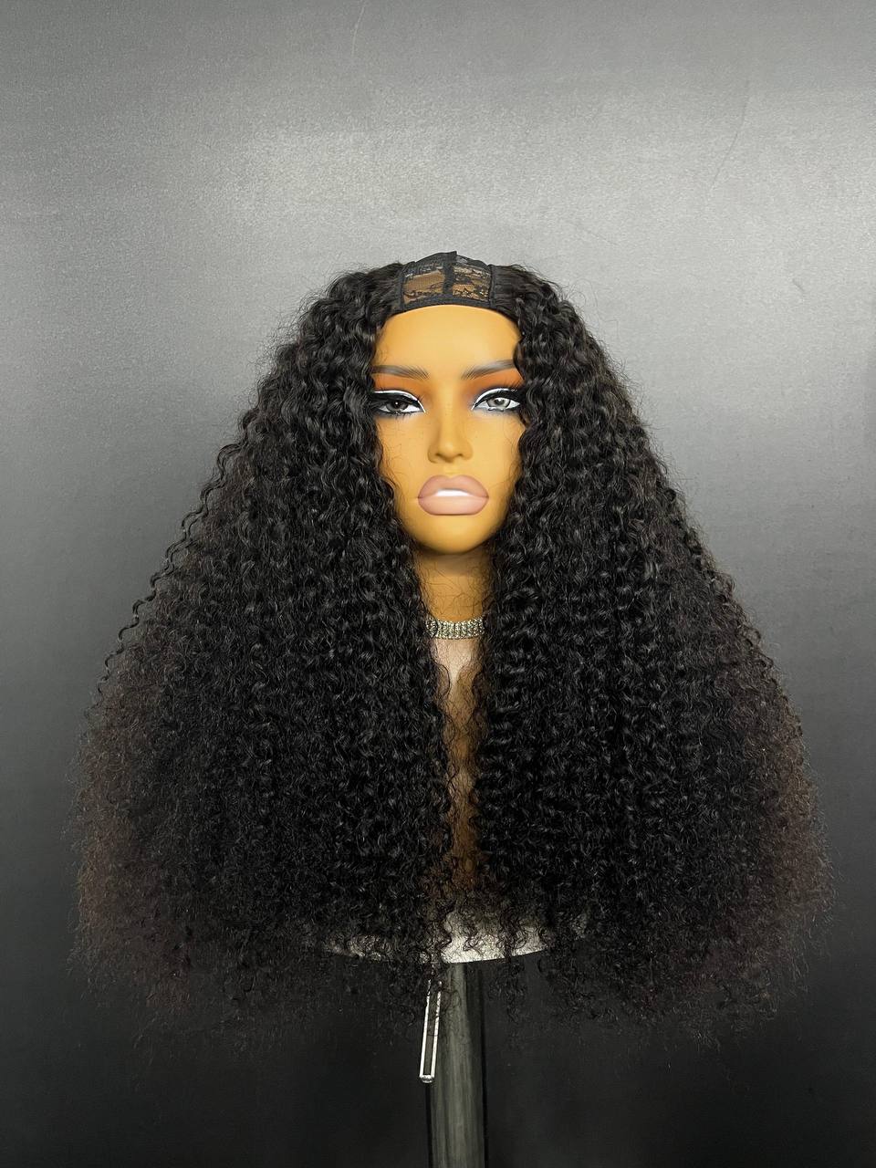 Black curly U-part wig with long voluminous hair and U-shaped opening