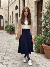 4x4 Silk Top with Flower Net Cover and Wefted Sides & Back Sheitel Jewish Wig